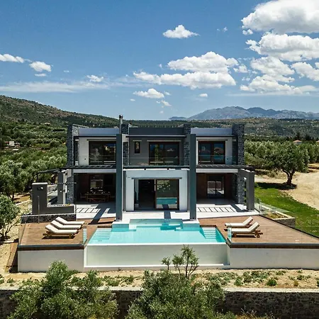 Eloa Luxury - Luxe Getaway By Etouri 하니아
