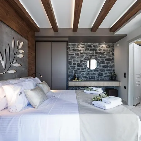 Eloa Luxury * Hriszí Aktí Haniá