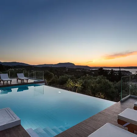 Eloa Luxury - Luxe Getaway By Etouri