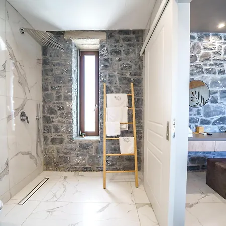 Villa Eloa Luxury - Luxe Getaway By Etouri *