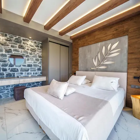 Eloa Luxury - Luxe Getaway By Etouri