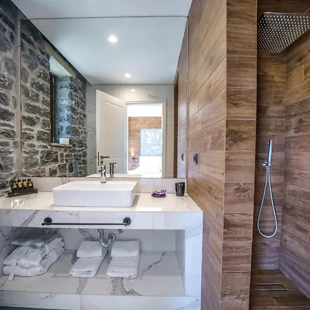 Eloa Luxury - Luxe Getaway By Etouri Villa