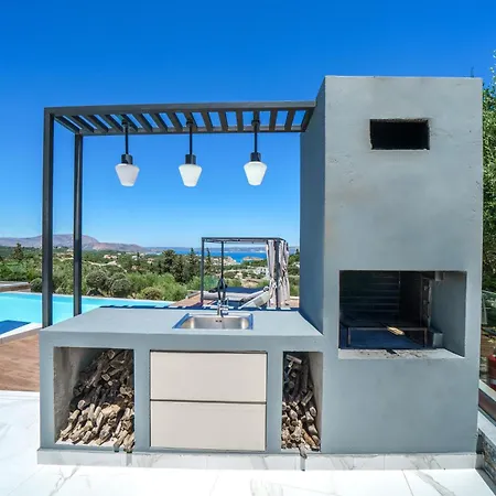 Eloa Luxury - Luxe Getaway By Etouri Villa *