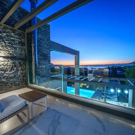 Villa Eloa Luxury - Luxe Getaway By Etouri