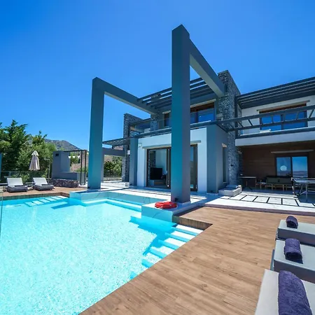 Eloa Luxury - Luxe Getaway By Etouri Villa *