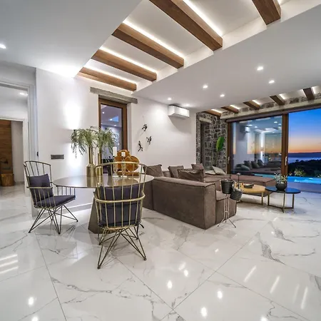 Villa Eloa Luxury - Luxe Getaway By Etouri *