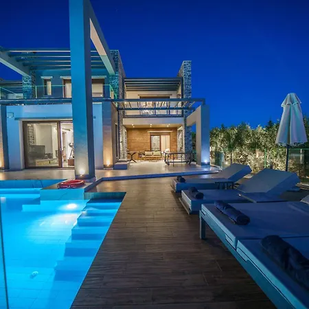 Eloa Luxury - Luxe Getaway By Etouri Villa