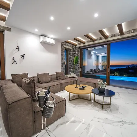 Villa Eloa Luxury - Luxe Getaway By Etouri *
