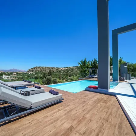 Eloa Luxury - Luxe Getaway By Etouri *