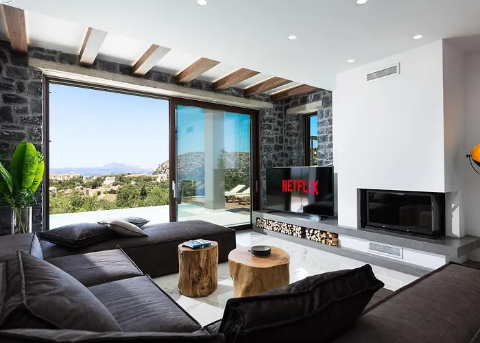 Eloa Luxury * Hriszí Aktí Haniá