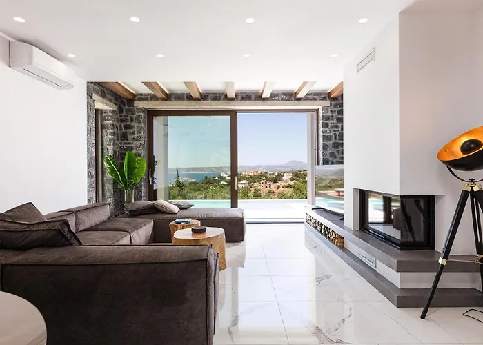 Eloa Luxury Villa Hriszí Aktí Haniá