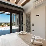 Villa Eloa Luxury *