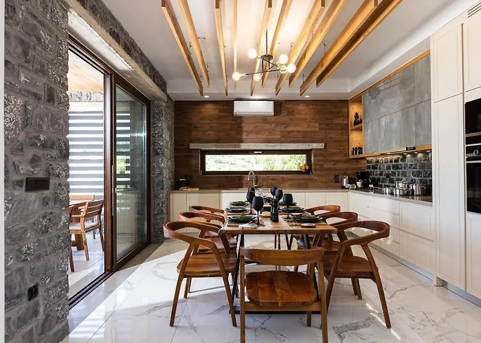 Eloa Luxury Chania (Crete)