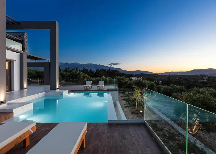 Eloa Luxury Villa